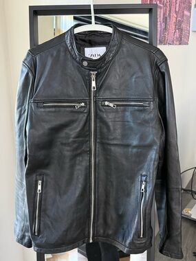Zara Men's Black Leather Zip-Front Bomber Jacket size M